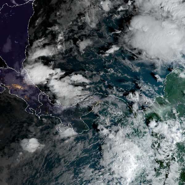 météo tropicale : Image satellite .