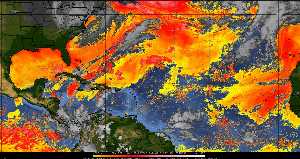 Météo tropicale : Air sec et densité de poussière dans l'air.